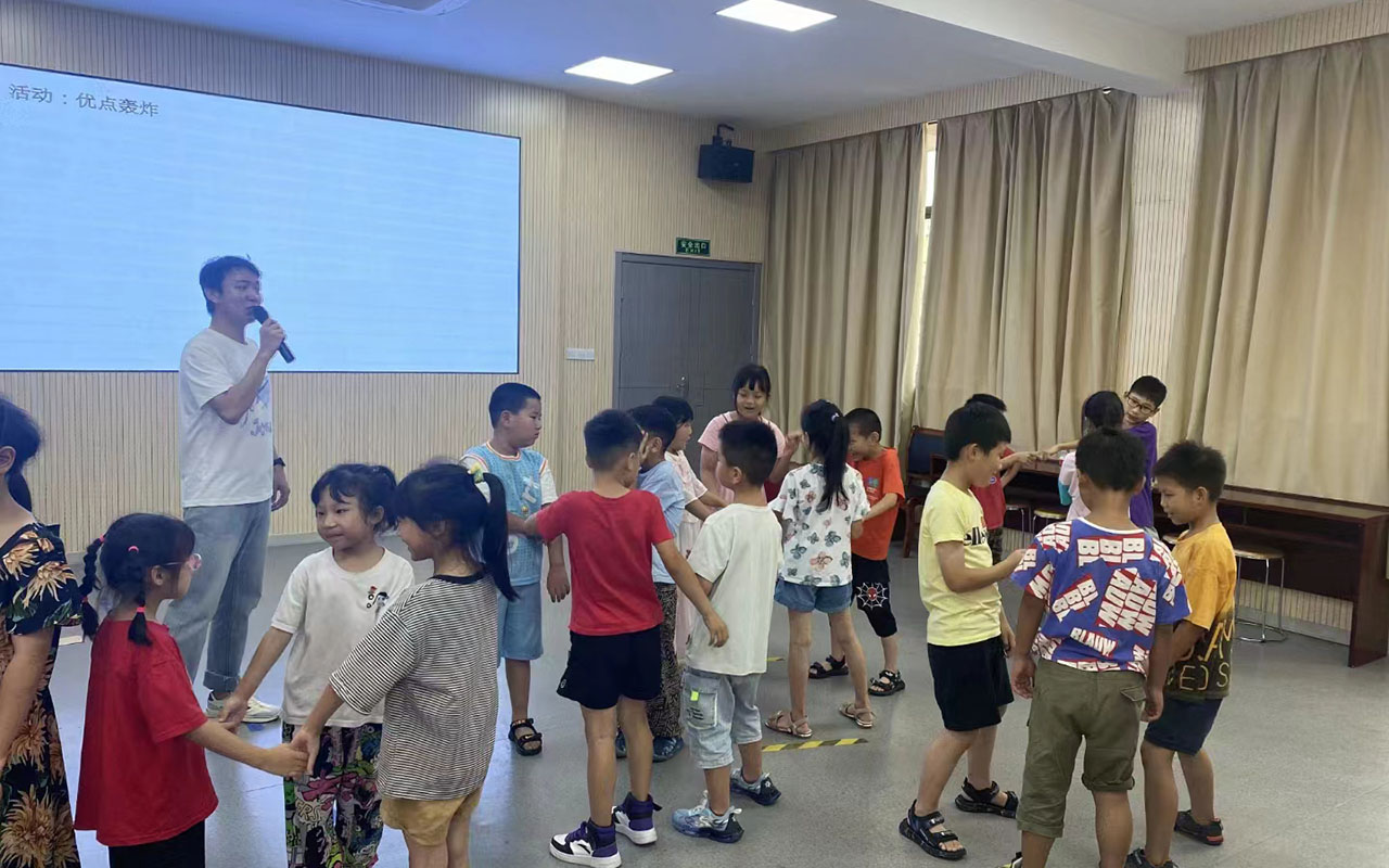 延吉龙观乡中心学校